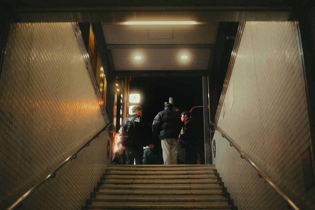 券商上半年分仓佣金收入榜揭晓 头部机构市场份额稳固但整体承压